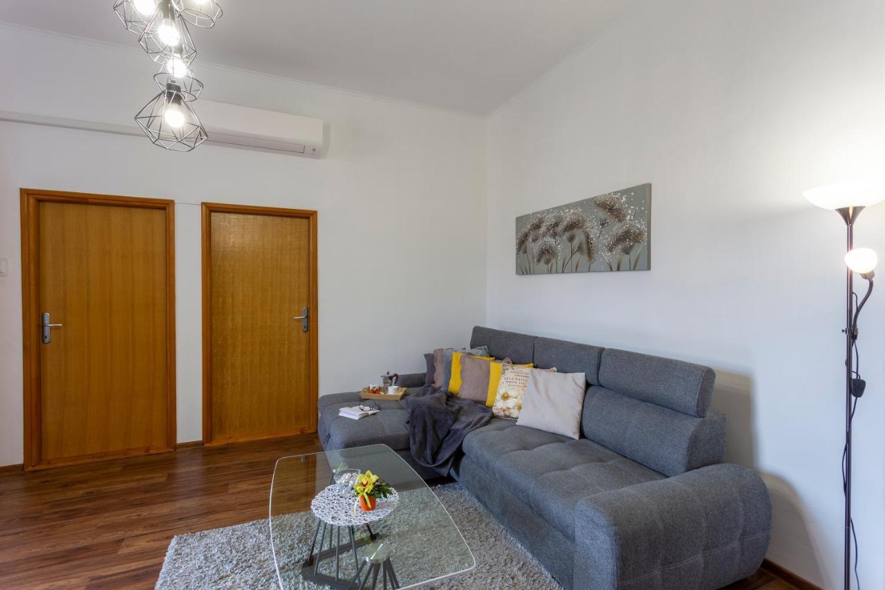 Apartman Lema Pula Eksteriør billede
