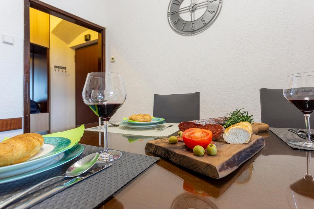 Apartman Lema Pula Eksteriør billede